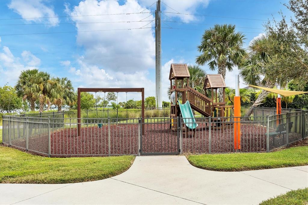 1226 Riverscape Street Bradenton, FL 34208 - Photo 55 of 56