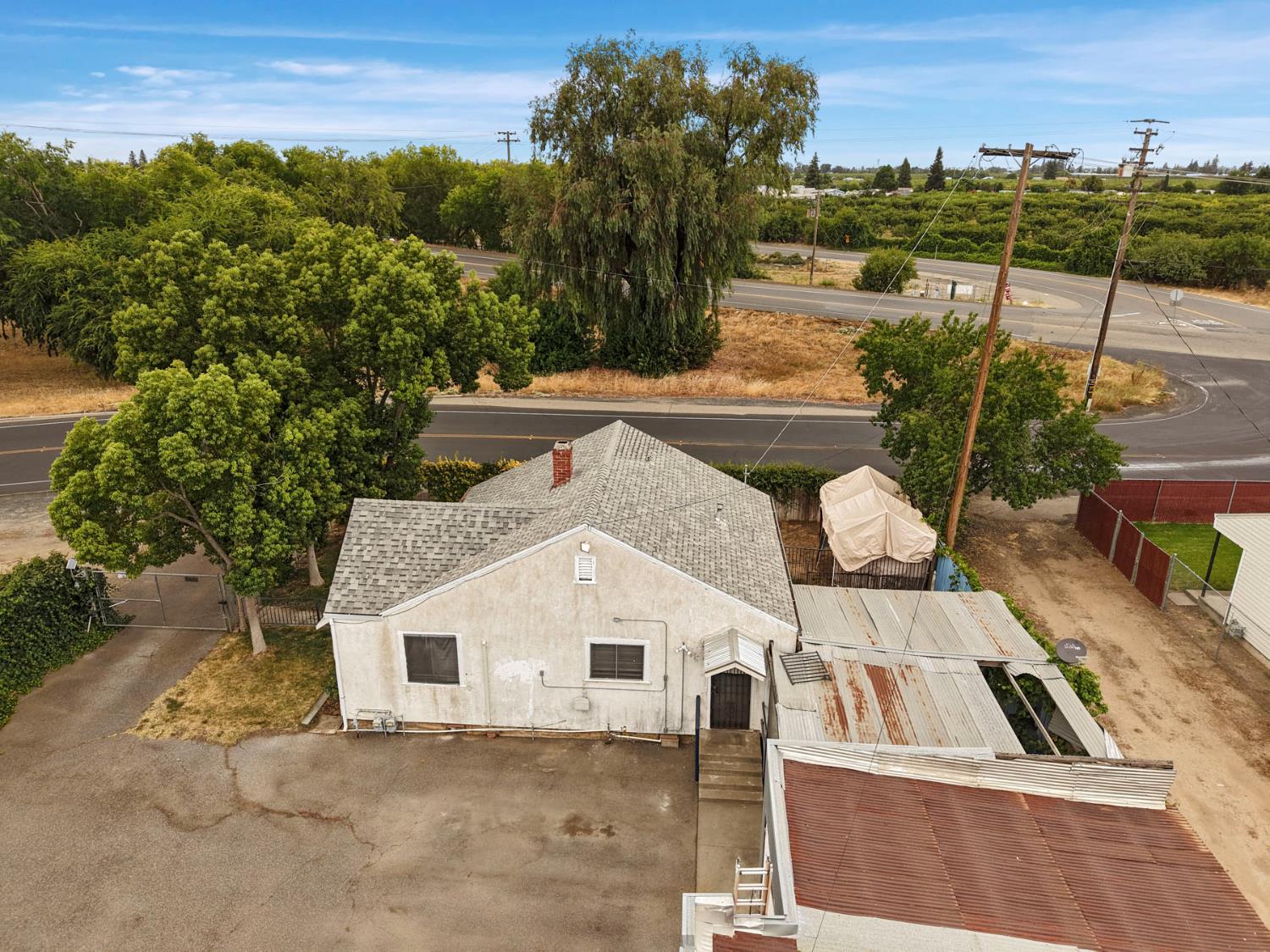 4614 Armstrong Road Lodi, CA 95240 - Photo 13 of 92
