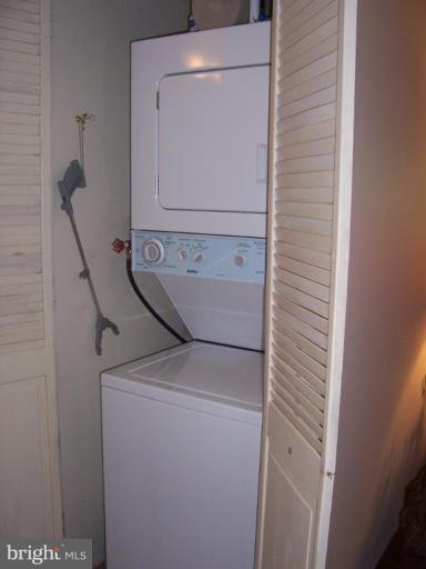 5248 West Running Brook Road, Unit 301 Columbia, MD 21044 - Photo 7 of 24 STACKABLE WASHER DRYER OFF LIVING RM/MASTER AREA