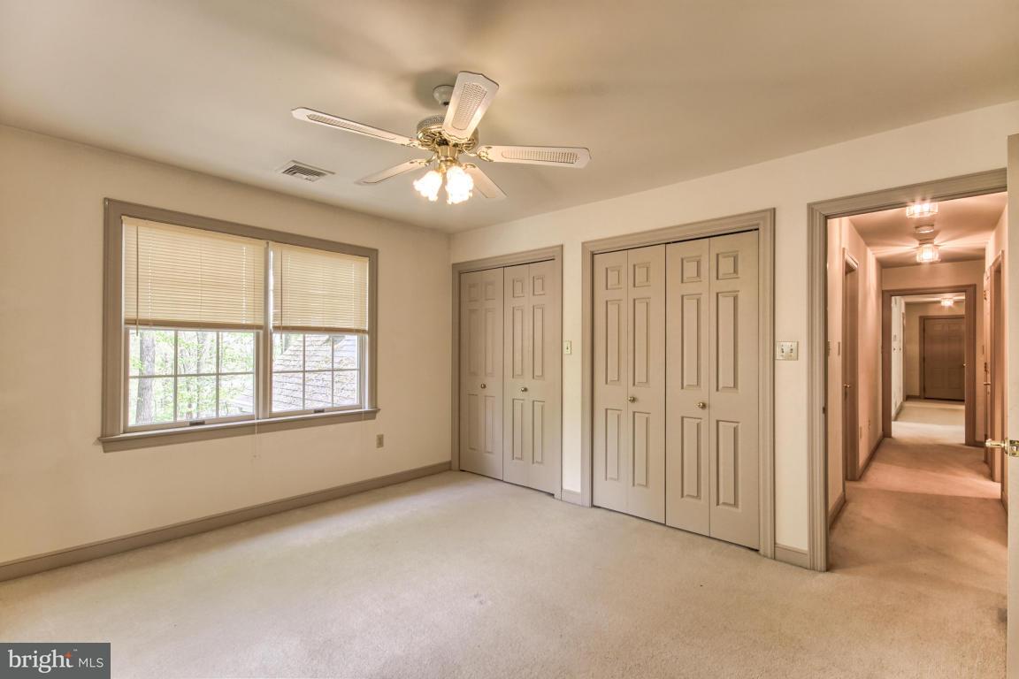 1034 Hunters Path Lancaster, PA 17601 - Photo 22 of 35 Gallery Image 22