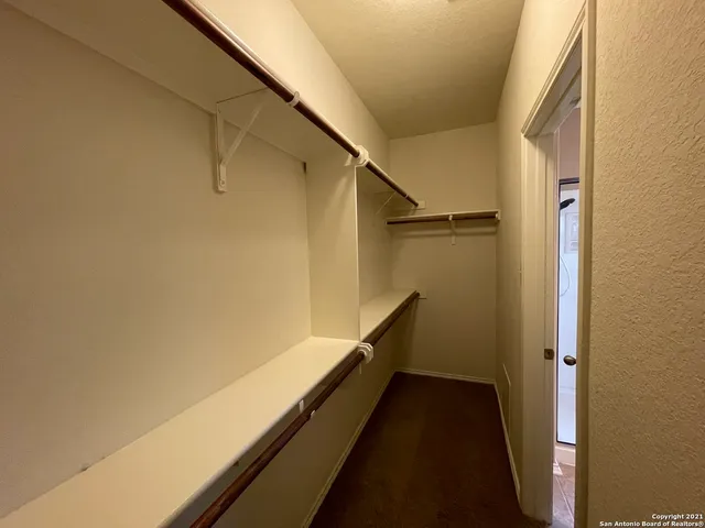 $1,600 | 745 Hollow Ridge, Schertz, TX 78108