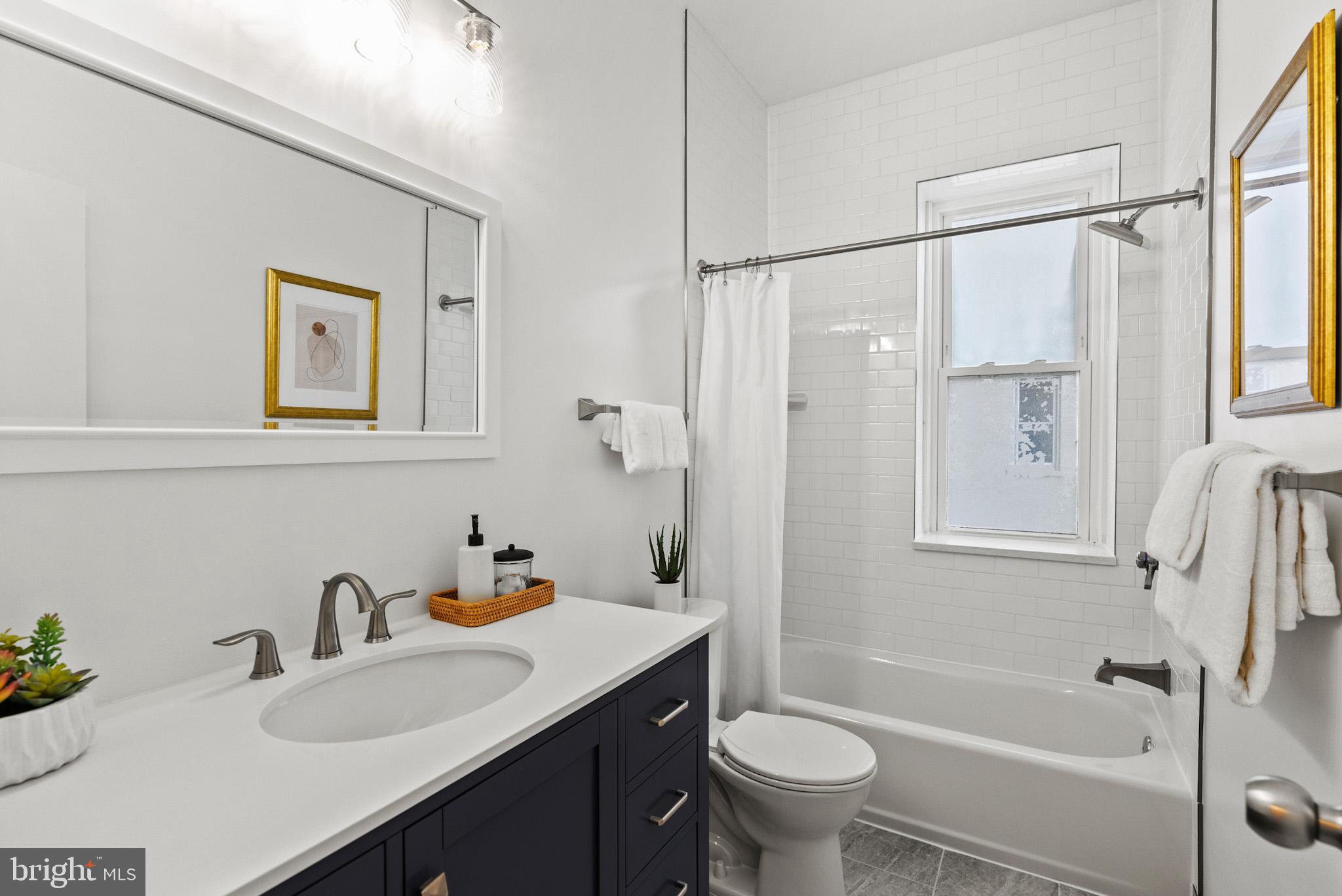 1851 Columbia Road Northwest, Unit 305 Washington, DC 20009 - Photo 13 of 21