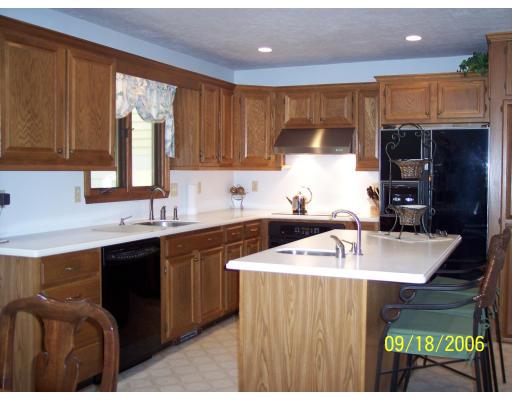 229 Pierce Road West Brookfield, MA 01585 - Photo 9 of 19