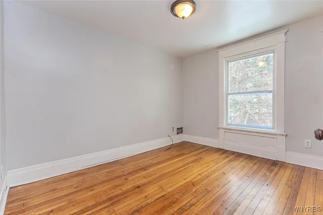 $140,000 | 24 Hobart Street, Buffalo, NY 14206