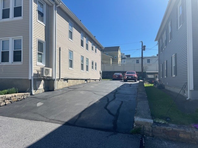 14 Prentice Street, Unit 2 Worcester, MA 01604 - Photo 2 of 12