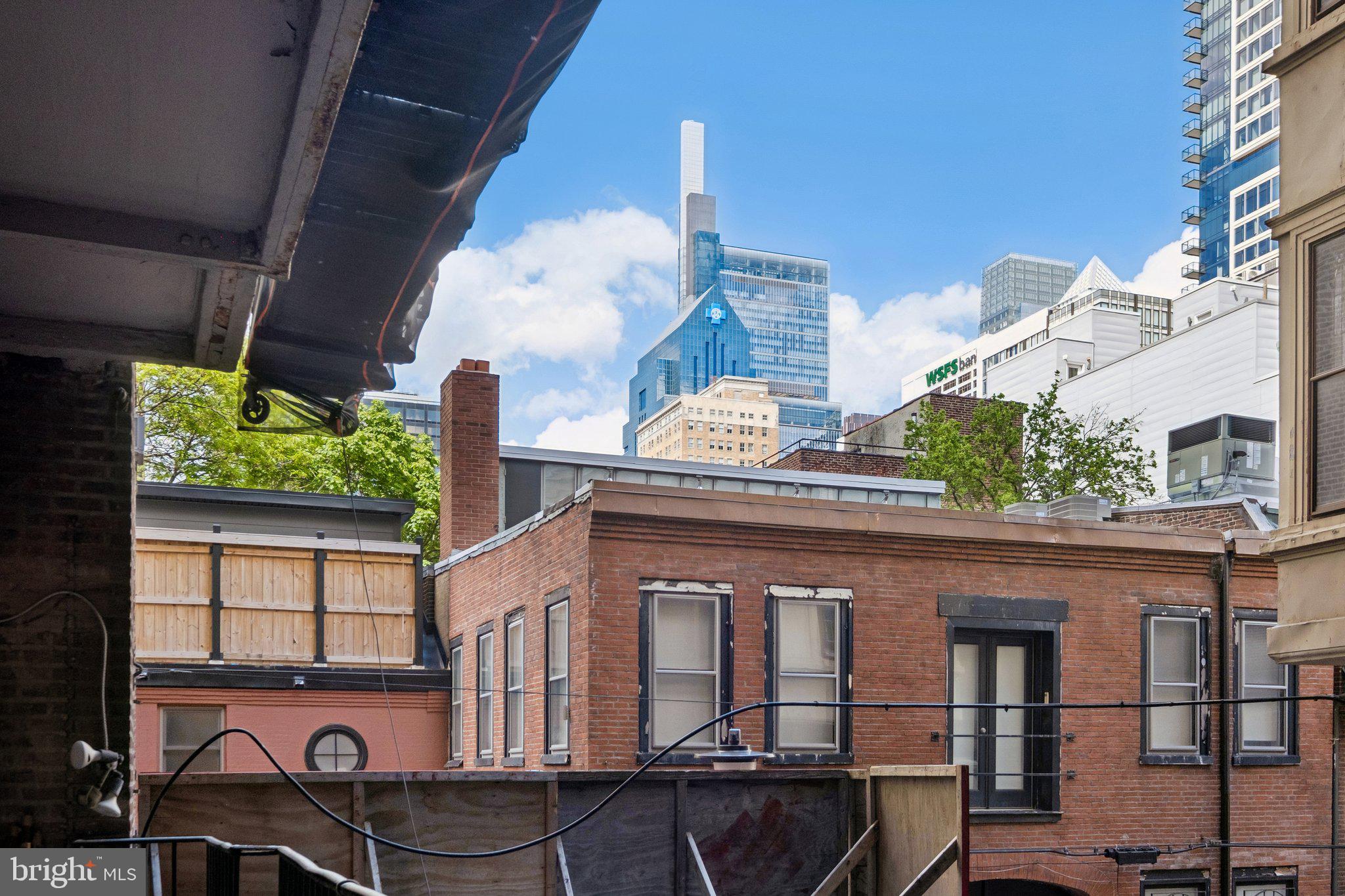 2031 Locust Street, Unit 101 Philadelphia, PA 19103 - Photo 16 of 23