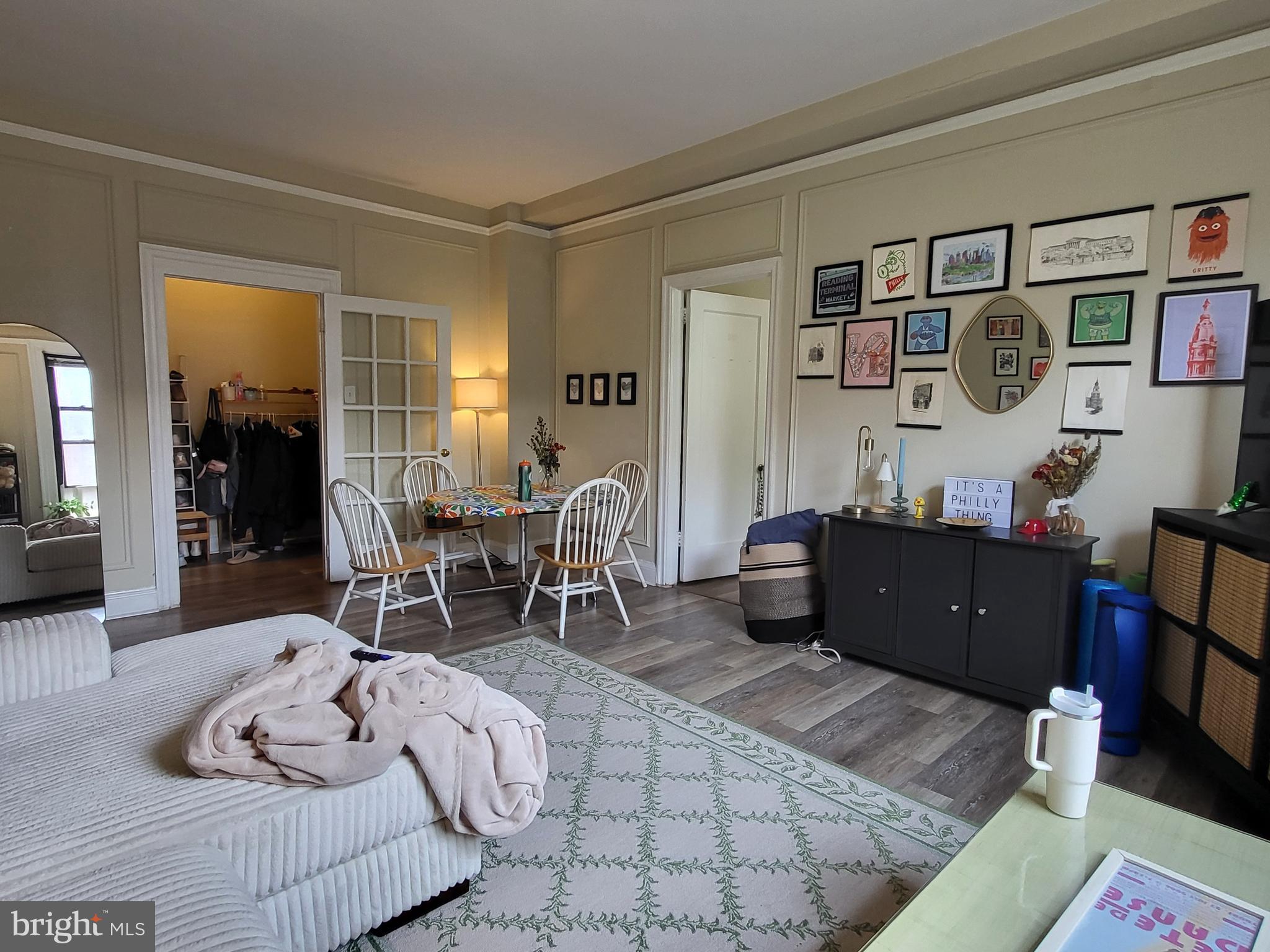 2031 Locust Street, Unit 101 Philadelphia, PA 19103 - Photo 3 of 17