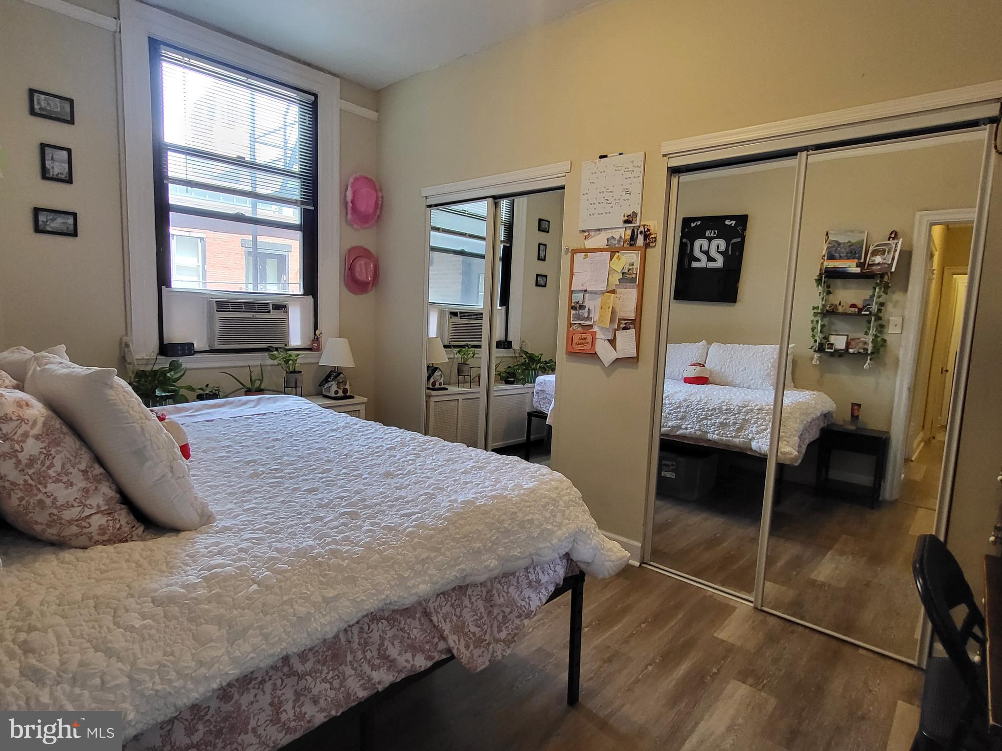 2031 Locust Street, Unit 101 Philadelphia, PA 19103 - Photo 10 of 17