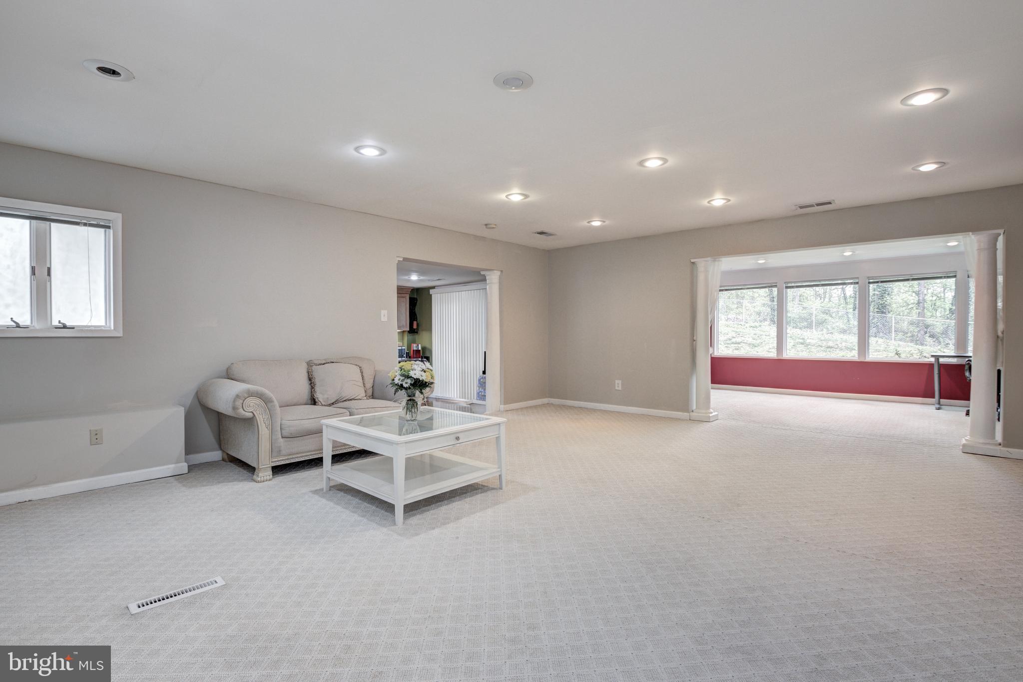 7521 Axton Street Springfield, VA 22151 - Photo 9 of 28