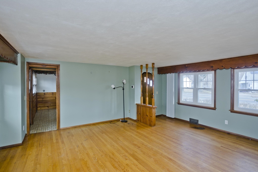 185 East Street Springfield, MA 01104 - Photo 8 of 25