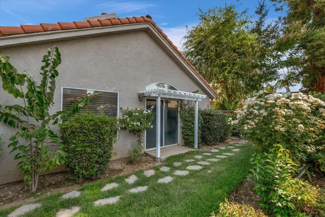 $659,900 | 1779 East Niles Avenue, Fresno, CA 93720