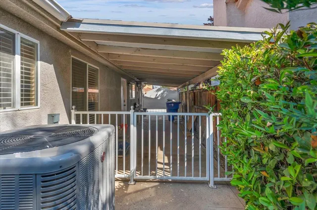 $659,900 | 1779 East Niles Avenue, Fresno, CA 93720