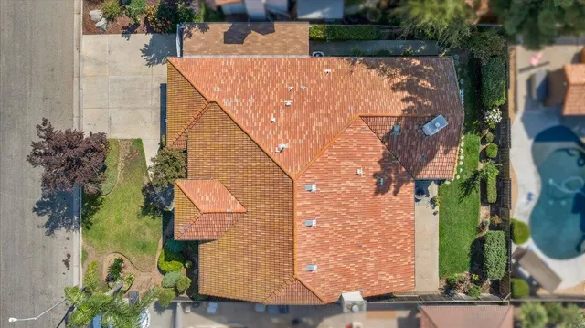 $659,900 | 1779 East Niles Avenue, Fresno, CA 93720