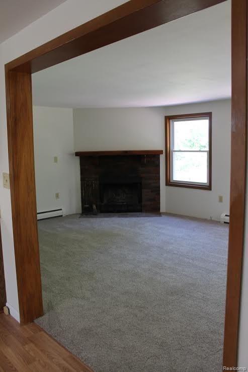 1860 Layton Road Fowlerville, MI 48836 - Photo 10 of 36 house1.jpg
