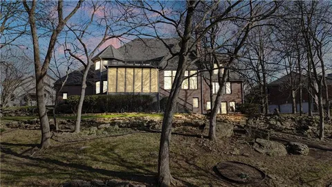$2,000,000 | 60 Dundee Court, Loch Lloyd, MO 64012