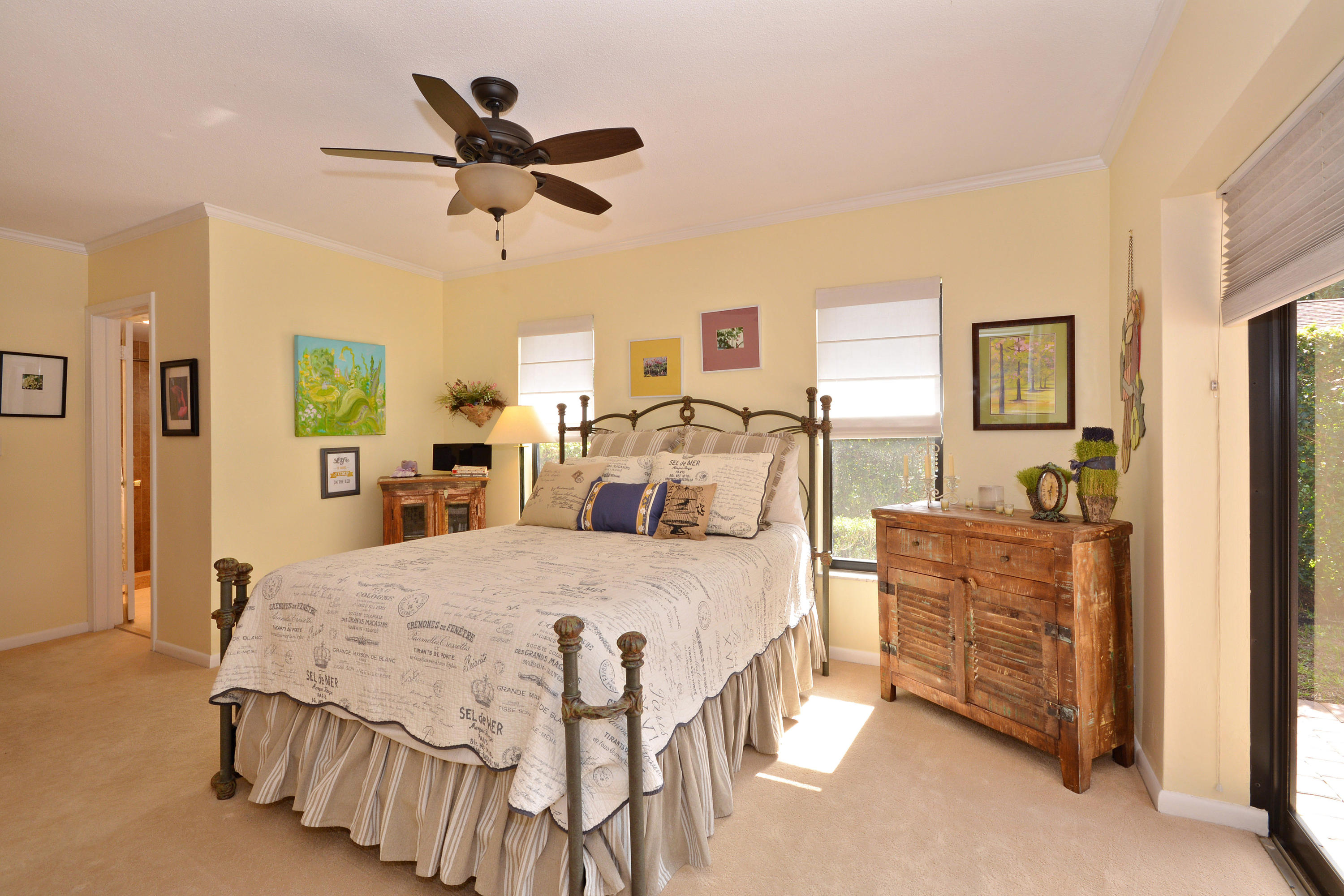 401 Northwest 10th Court Boca Raton, FL 33486 - Photo 11 of 25 VHT-RX-10188142_10.jpg