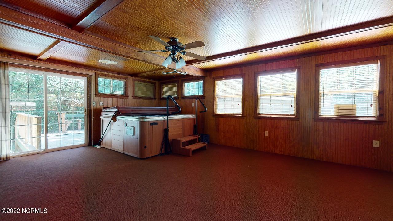 203 Nottingham Road Jacksonville, NC 28546 - Photo 18 of 36 203-Nottingham-Rd-08192022_111213