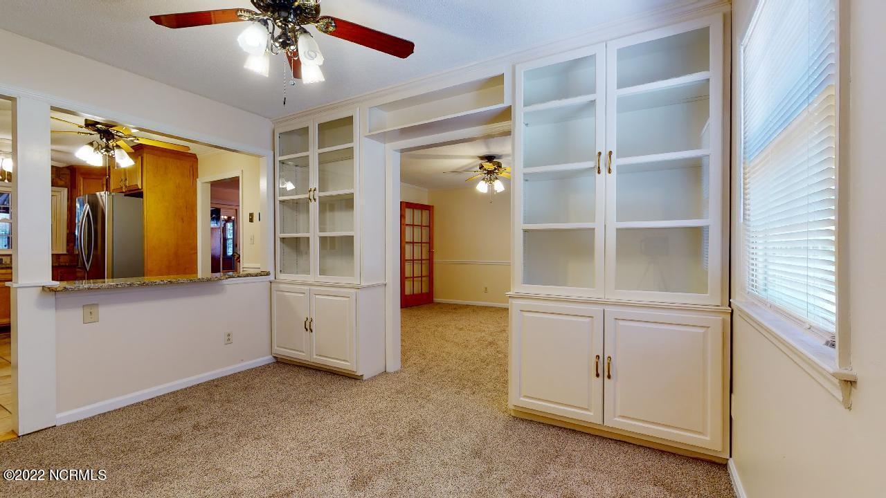 203 Nottingham Road Jacksonville, NC 28546 - Photo 8 of 36 203-Nottingham-Rd-08192022_111354