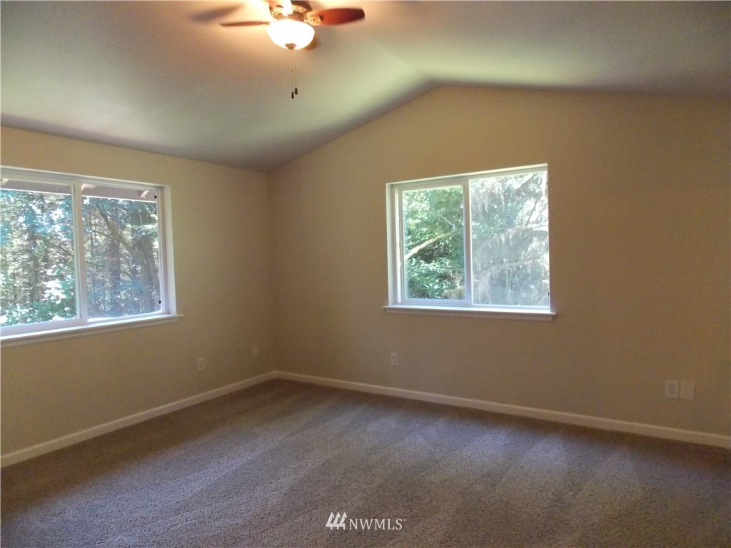 7110 Camus Road Northwest Olympia, WA 98502 - Photo 11 of 22 Gallery Image 11