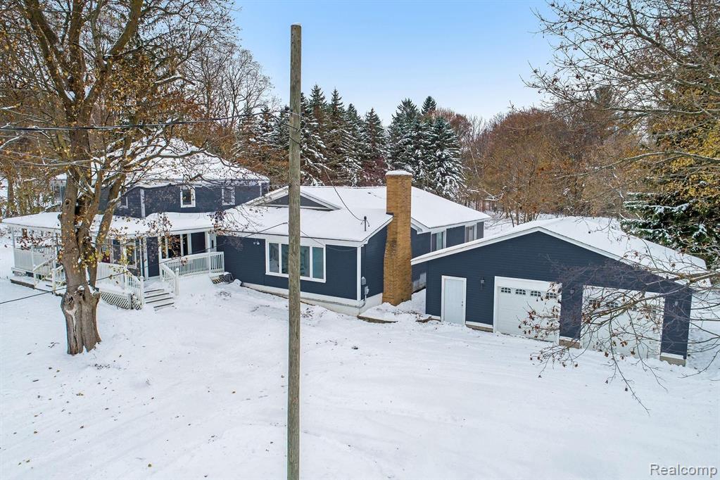 1005 Betts Road Leonard, MI 48367 - Photo 40 of 43