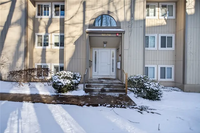 $275,000 | 400 New River Road, Unit 507, Lincoln, RI 02838