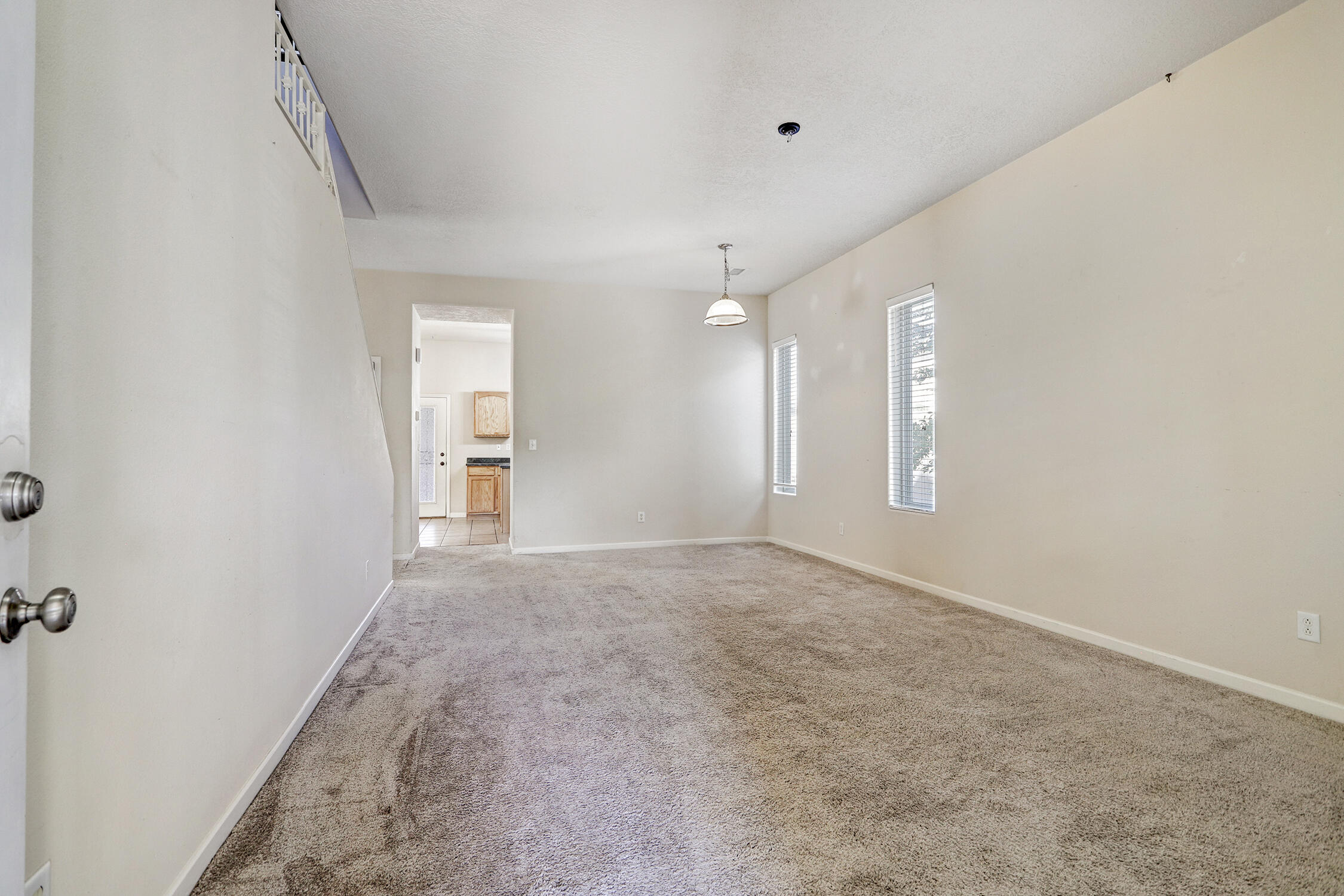 2205 Mayapan Road Southeast Rio Rancho, NM 87124 - Photo 2 of 28 Gallery Image 2