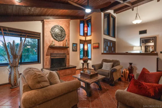 $1,269,000 | 1144 Bellvine Trail, El Cajon, CA 92019