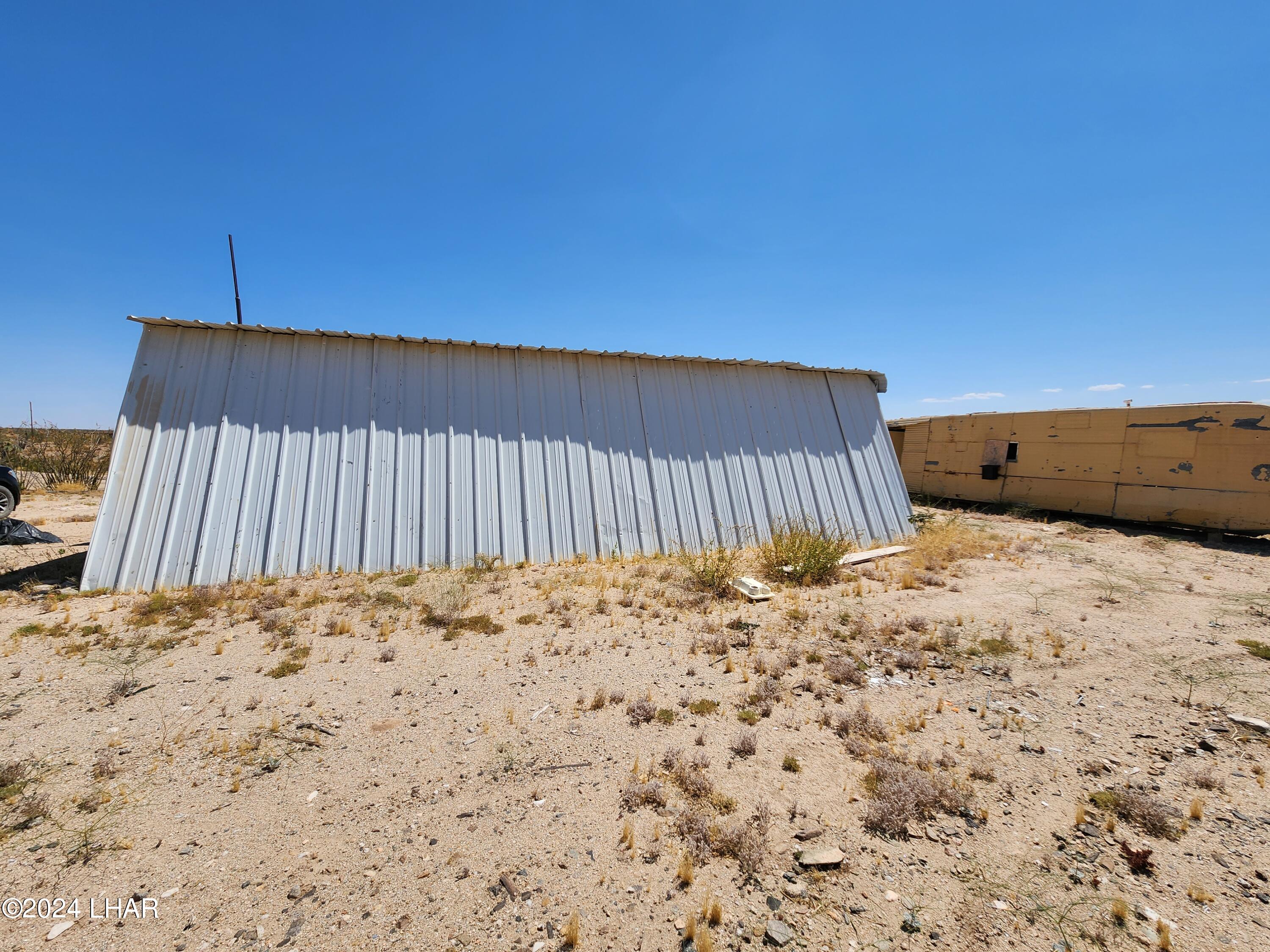 14279 Anegam Road Yucca, AZ 86438 - Photo 23 of 35 20230702_143222
