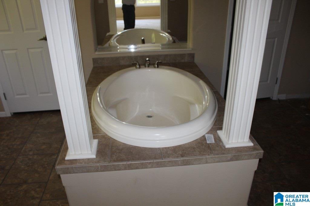 1303 Tipton Road Lincoln, AL 35096 - Photo 3 of 27