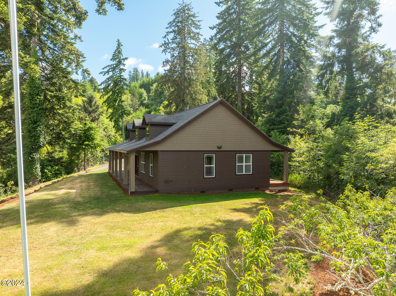 1126 Elk City Road Toledo, OR 97391 - Photo 38 of 48 -39