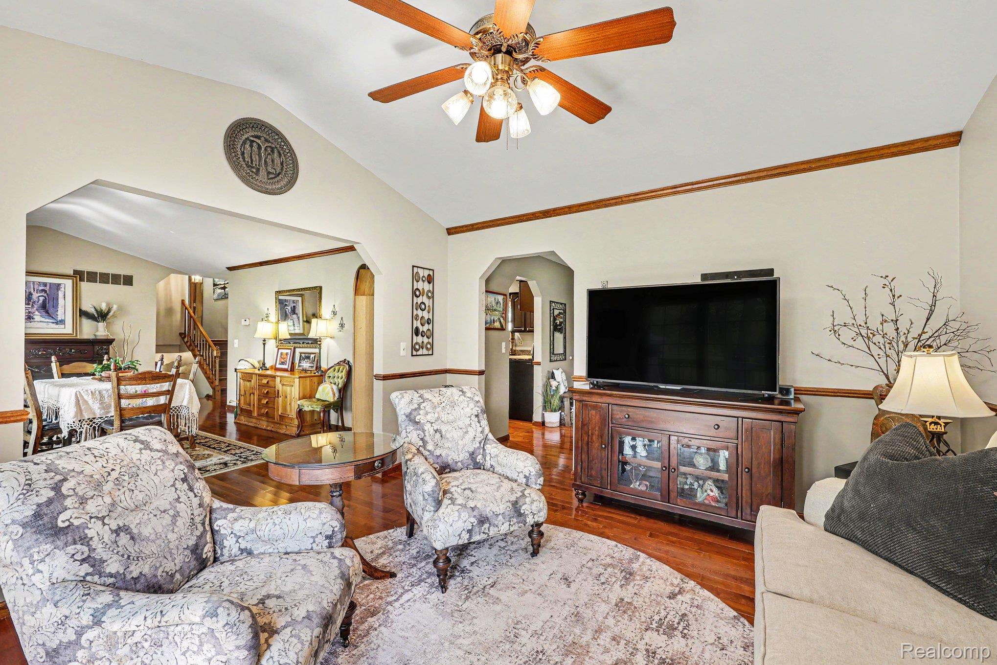 7020 Meldrum Road Fair Haven, MI 48023 - Photo 8 of 43 Vaulted ceiling with a ceiling fan light fixture