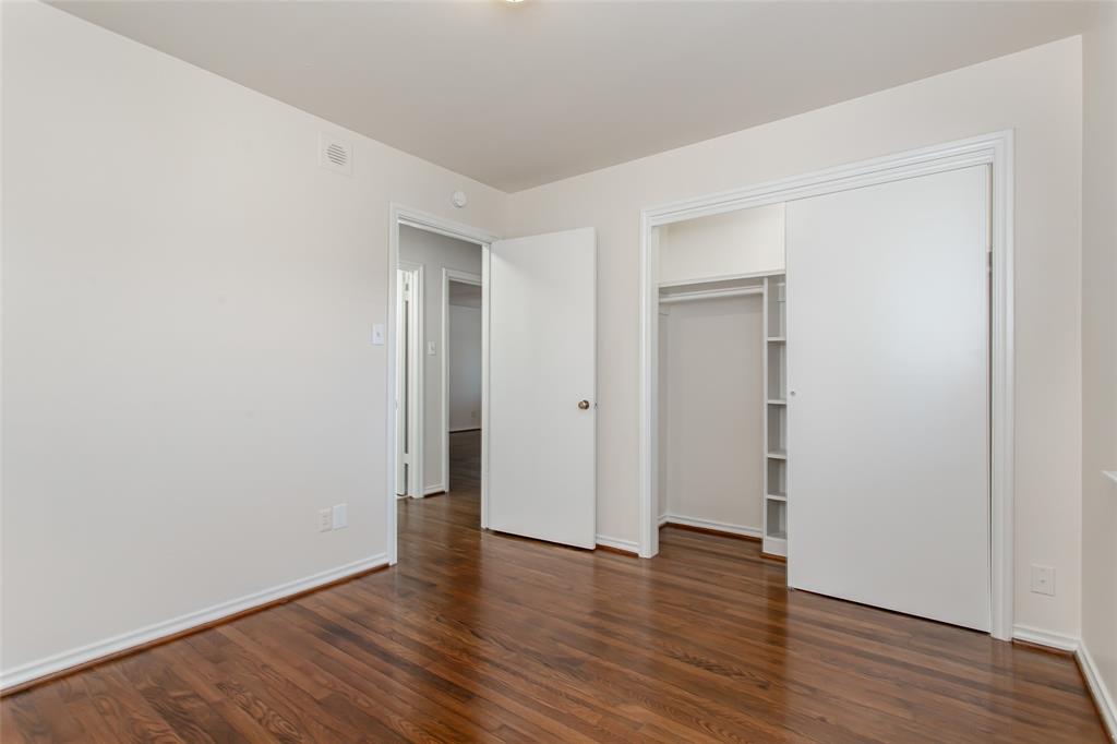 6908 Wake Forrest Drive Dallas, TX 75214 - Photo 19 of 34