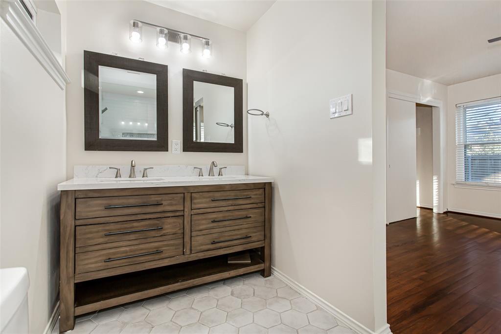 6908 Wake Forrest Drive Dallas, TX 75214 - Photo 25 of 34