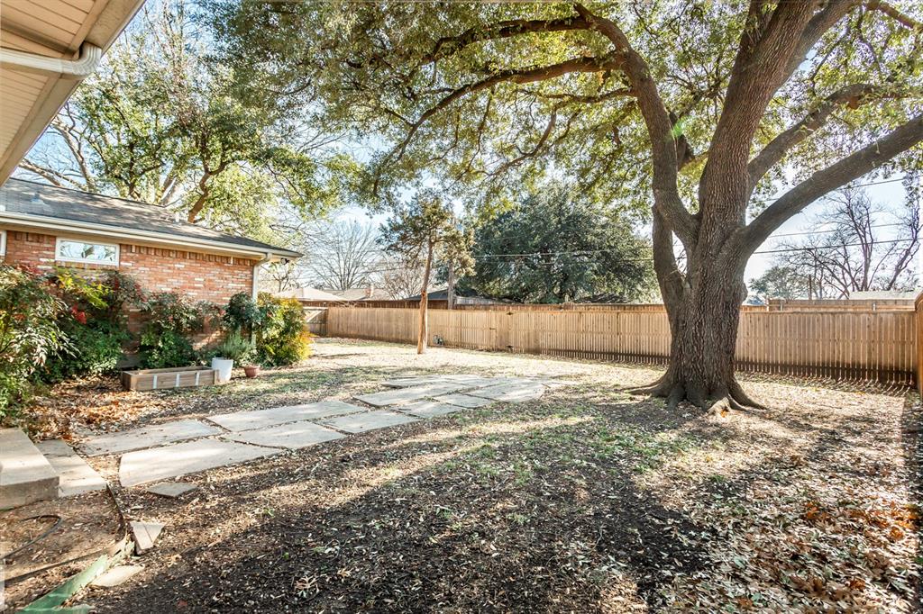 6908 Wake Forrest Drive Dallas, TX 75214 - Photo 26 of 34