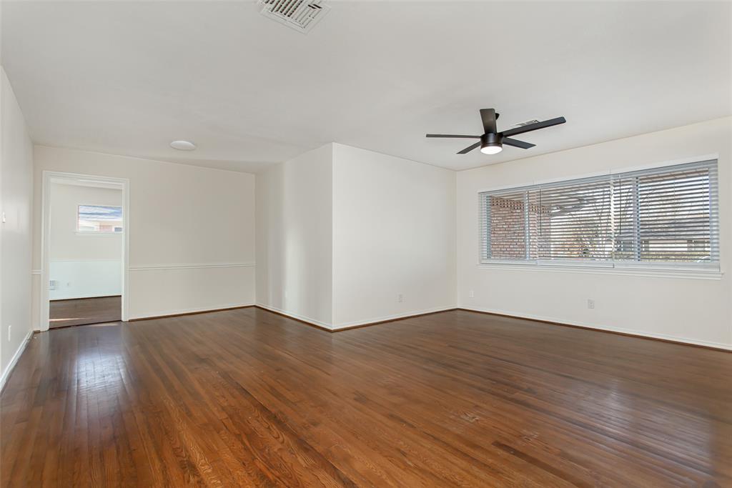 6908 Wake Forrest Drive Dallas, TX 75214 - Photo 4 of 34