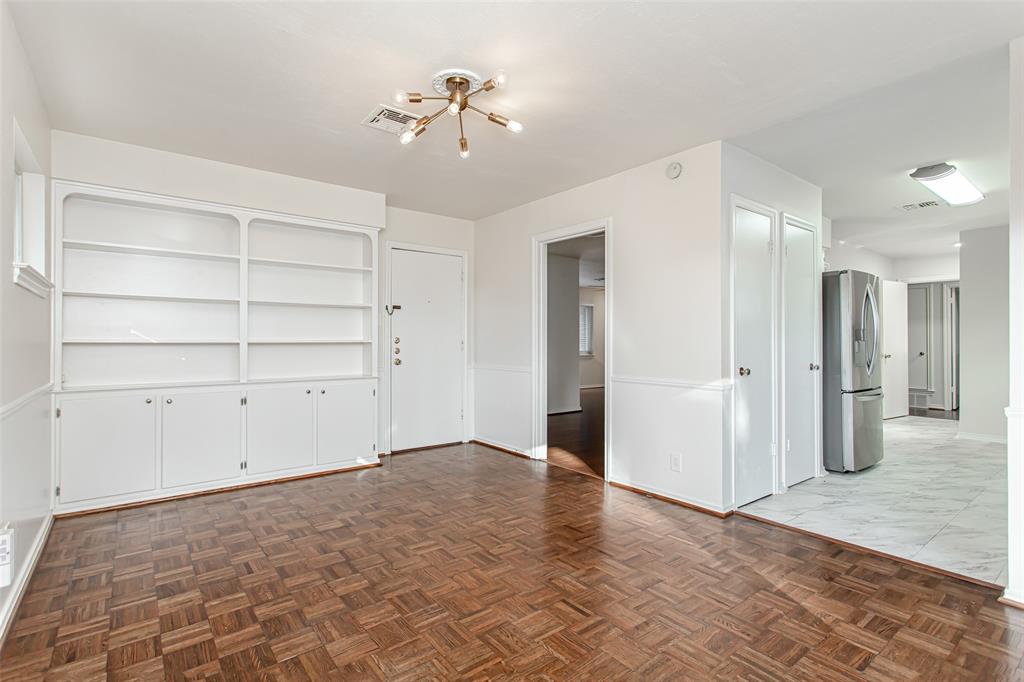 6908 Wake Forrest Drive Dallas, TX 75214 - Photo 10 of 34