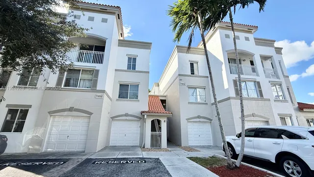 $2,200 | 11032 Legacy Drive, Unit 301, Palm Beach Gardens, FL 33410