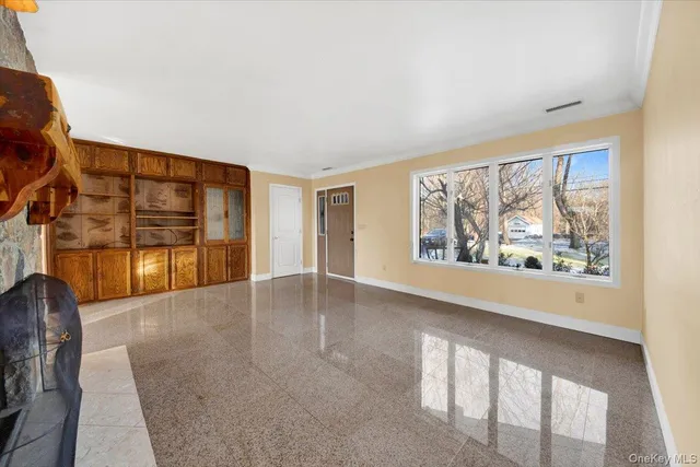 $599,000 | 747 Milltown Road, Brewster, NY 10509