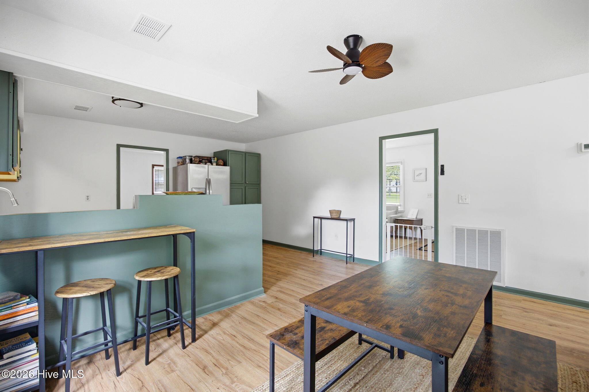 329 Cathay Road Wilmington, NC 28412 - Photo 7 of 44 Gallery Image 7