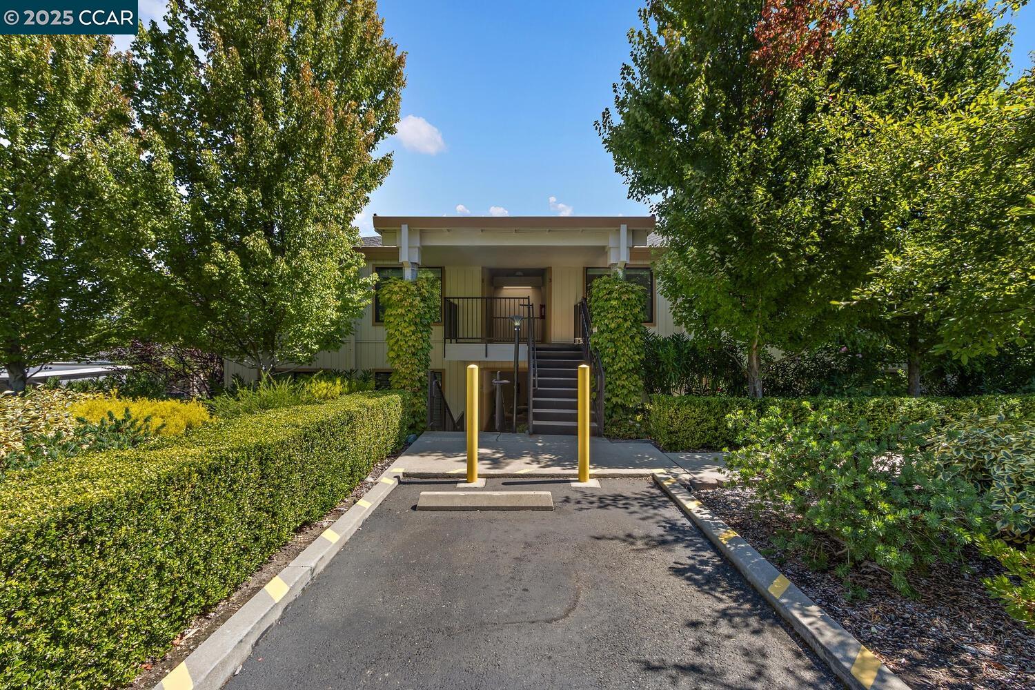 1209 Running Springs Road, Unit 3 Walnut Creek, CA 94595 - Photo 29 of 60