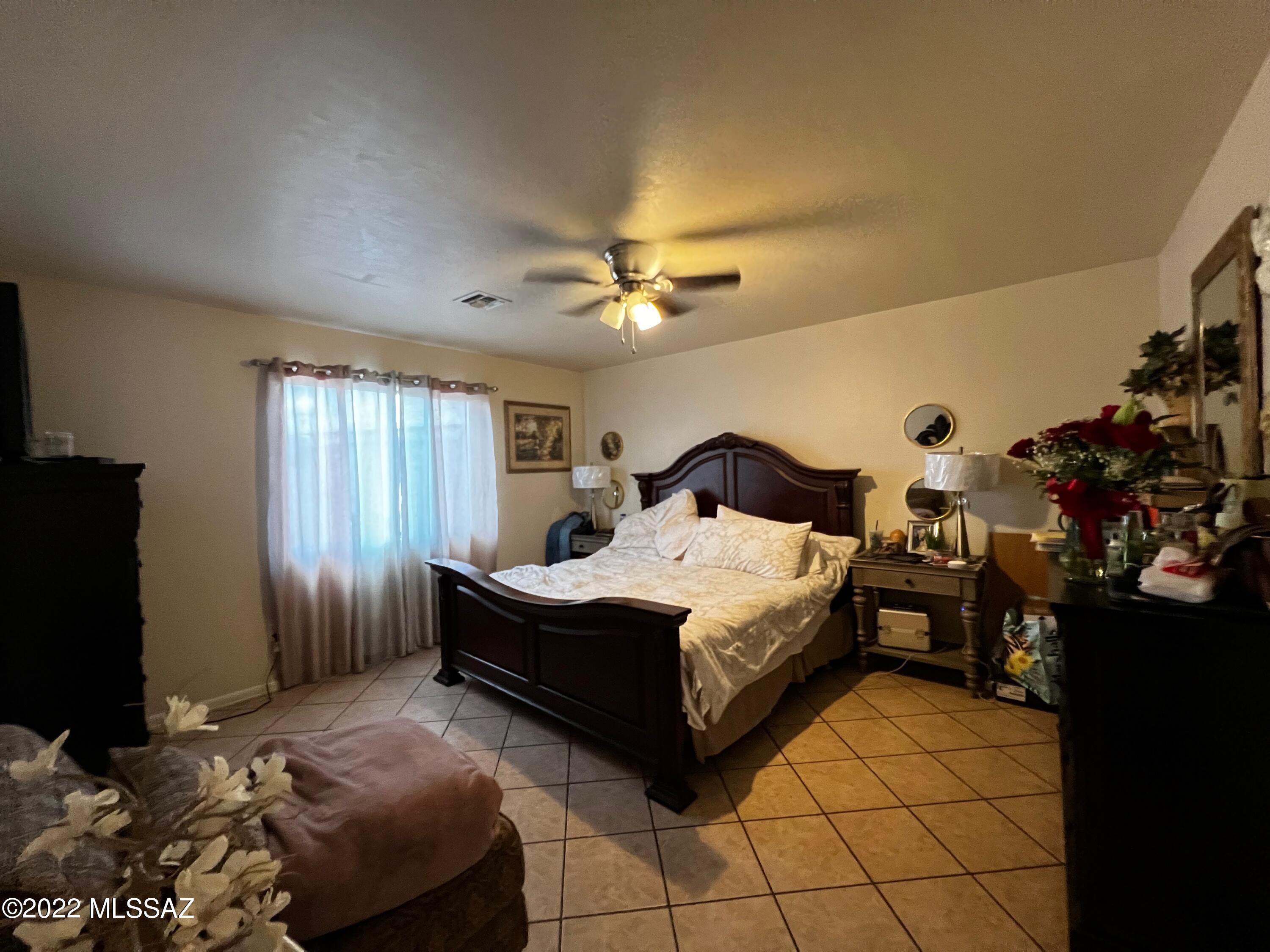 739 East Bantam Road Tucson, AZ 85706 - Photo 11 of 15