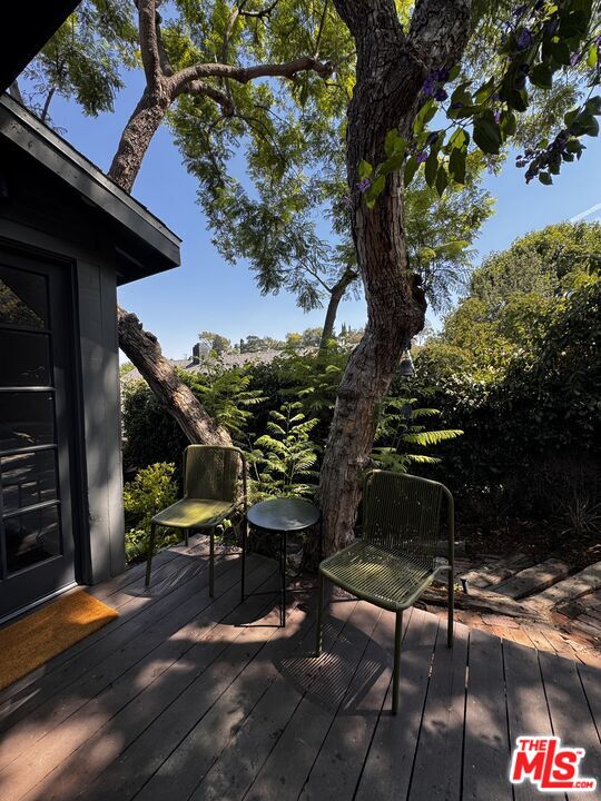2449 Riverside Place Los Angeles, CA 90039 - Photo 20 of 42
