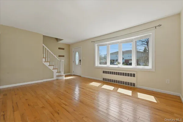 $749,000 | 1719 William Street, Merrick, NY 11566