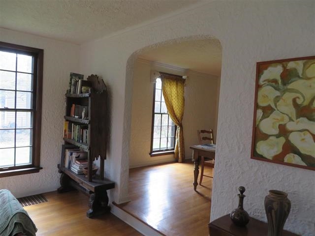 1205 North Briar Road Muncie, IN 47304 - Photo 4 of 29