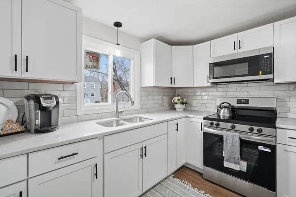 $299,500 | 78 West Bay Path Terrace, Springfield, MA 01109