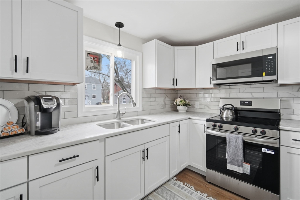 78 West Bay Path Terrace Springfield, MA 01109 - Photo 14 of 31