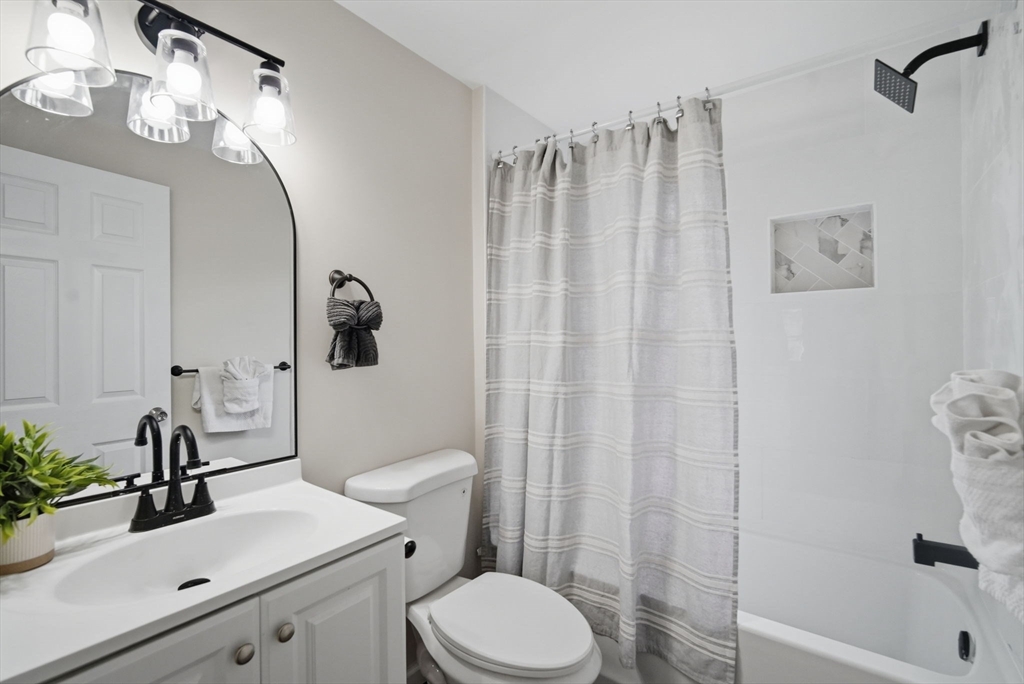 78 West Bay Path Terrace Springfield, MA 01109 - Photo 24 of 31