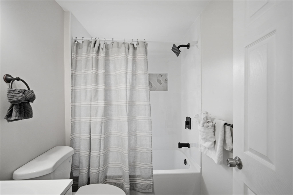78 West Bay Path Terrace Springfield, MA 01109 - Photo 26 of 31