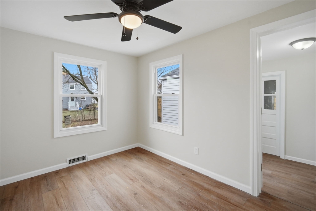 78 West Bay Path Terrace Springfield, MA 01109 - Photo 10 of 31