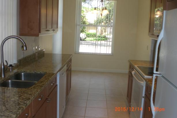 140 Hampton Circle Jupiter, FL 33458 - Photo 3 of 24 CIMG2755